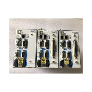 Módulo de Servoaccionamiento AccurET P2M-300-07/154 para Máquina CNC, Cuerpo de Aluminio, Etiqueta de Advertencia de Alto Voltaje - Product Image 2
