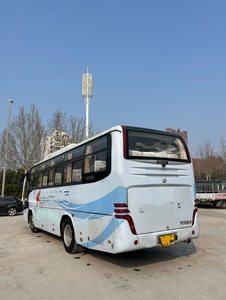 Autocar de luxe chinois d'occasion Higer, 39 places, transmission manuelle, moteur diesel Yuchai 8L, norme d'émission Euro 3, autocars scolaires - Product Image 4