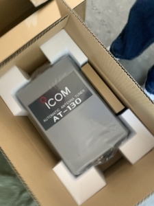 ตัวรับสัญญาณเสาอากาศ ไอคอม AT-130 รุ่น AT130 สำหรับเครื่องรับส่งสัญญาณ HF - Product Image 2
