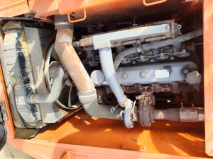 Excavadora de cadenas Doosan Dh150 con cazo de excavación, equipo pesado usado - Product Image 4