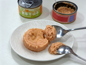 Alimento Enlatado Premium para Gatos, Alimento Húmedo para Gatos con Alto Contenido de Proteínas, Sabor Natural a Atún y Pollo, Alimento Saludable para Gatos, Proveedor Mayorista OEM ODM - Product Image 1