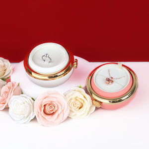 Acryl rotierende Schmuck Geschenk box mit Rose & Ewigen Blumen Romantisches Design für Valentinstag Home Decor Custom ized Farbe - Product Image 2