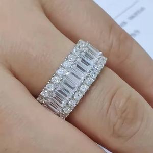 Anello di Fidanzamento in Argento S925 Placcato Rodio con Zirconia Cubica Taglio <span class=keywords><strong>Baguette</strong></span>, Fede Nuziale Completa, Regalo di Anniversario per Donne - Product Image 1