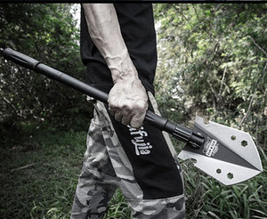 Pelle pliante multifonction de nouvelle conception, acier au carbone, outils de plein air outil d'urgence de pelle de camping