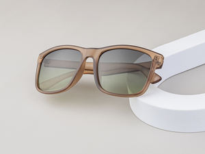 Gafas de Sol Recicladas de Marca con Logo Personalizado del Fabricante, Moda UV400 para Hombre y Mujer, Gafas de Sol Clásicas Deportivas Unisex Polarizadas - Product Image 5