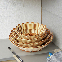Paniers de rangement durables et faciles à nettoyer en plastique tissé à la main pour la cuisine Snacks Pain Fruit Vegetable Collection