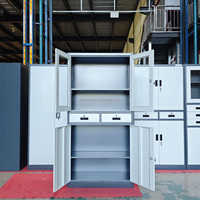 Armoire de classement robuste en acier laminé à froid avec vitrine en verre, 2 tiroirs centraux et base de rangement verrouillable pour la vente en gros B2B