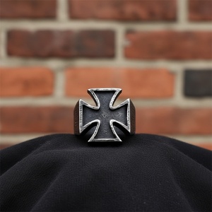 Anillo Vintage para Hombre, Joyería de Acero Inoxidable, Anillo Cruzado con Flecos - Product Image 4