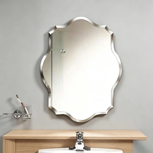 Specchio da Parete Senza Cornice, Eleva l'Arredo del Tuo Bagno, Elegante, Moderno e Stiloso, Perfetto per Rinnovare la Vanità di Casa - Product Image 3