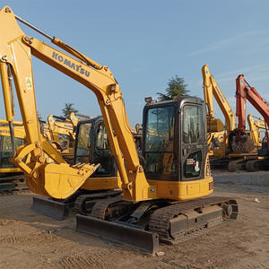 Excavatrice sur chenilles hydraulique d'occasion PC55MR 5,5 tonnes, système entièrement hydraulique, capacité de la benne de 0,23 m³, bon état, d'origine - Product Image 1