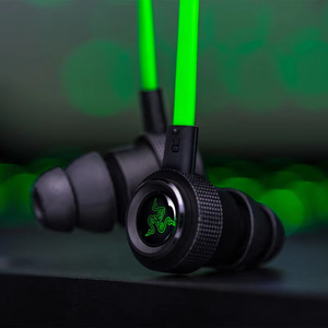 Audífonos Razer HAMMERHEAD PRO V2, Audífonos Intrauditivos Deportivos con Cable de 3.5 mm, Sonido Estéreo Portátil con Bajos, Micrófono y Control de Volumen - Product Image 4