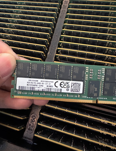 Memoria RAM para Servidor Original M321RYGAOPB2-CCPKC 96G DDR5 2RX4 PC5-6400MHz 96g REG ECC RDIMM en Stock - Product Image 2