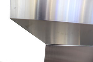 Fregadero Industrial de Acero Inoxidable de una Sola Tina VICTORY KITCHEN, Diseño Industrial, Superficie Pulida, Instalación en Encimera, Desinfectante para Hotel - Product Image 5