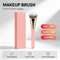 Pinceau de maquillage à tête ronde en poils synthétiques doux, pour anticernes, poudre, blush et bronzer, fabrication OEM ODM sur mesure