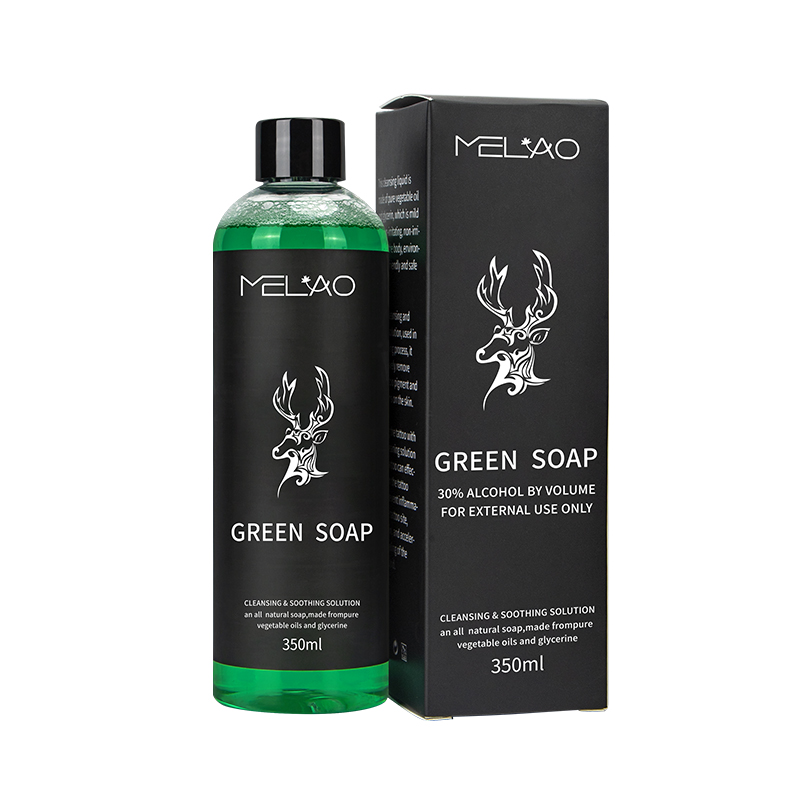 liquide nettoyant pour tatouage