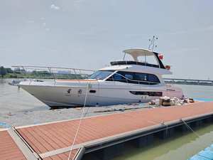 Grandsea 65-Fuß-Kajüt-Yacht mit Fiberglas-Rumpf aufblasbares Party-Angelboot Fluss-Innenbordmotor Fiberglas-Vergnügungskreuzfahrt im Angebot - Product Image 2