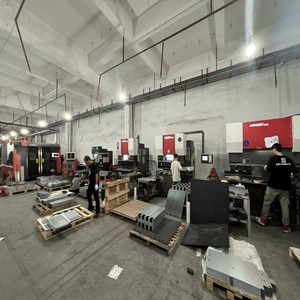 Chuyên nghiệp tấm kim loại chế tạo dịch vụ tùy chỉnh tấm kim loại điện bao vây IP65 chứng nhận hộp điều khiển công nghiệp - Product Image 6