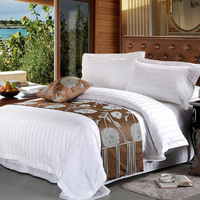 Ensemble de draps de lit en coton blanc 100% coton de haute qualité Hotel 240TC ensemble de draps de luxe 3cm housse de couette à rayures taie d'oreiller ensemble de literie