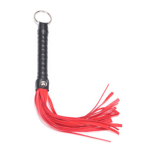 Vente en gros de <span class=keywords><strong>fouet</strong></span> classique en cuir noir imperméable pour femmes - <span class=keywords><strong>Fouet</strong></span> <span class=keywords><strong>SM</strong></span> pour jeux de rôle - Jouet sexuel pour adultes directement de l'usine - Product Image 3