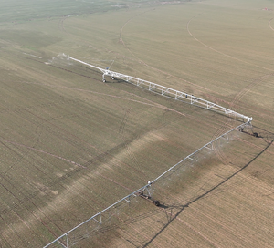 Landbouwirrigatiepakket met boosterpomp en duurzame tandwielkast voor center pivot sproeiers met hoekarm - Product Image 2