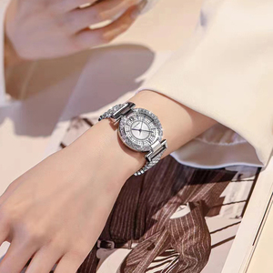 Montre tendance pour <span class=keywords><strong>femme</strong></span>, montre sertie de diamants Gypsophila, bracelet en alliage, montre à quartz, étanche 3BAR, <span class=keywords><strong>montres</strong></span>-bracelets pour femmes - Product Image 4