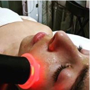 Thérapie par brume d'oxygène O2 to Derm pour la régénération de la peau avec technologie anionique pour améliorer l'élasticité de la peau et réduire les ridules - Product Image 3