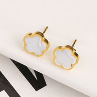 Juego de Joyería para Mujer, Chapado en Oro de 18K, con Aretes, Pulsera y Collar de Flor, Acero Inoxidable, Diseño de Trébol de Cinco Hojas