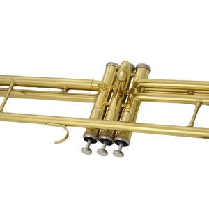 Trombone da Marcia Tenore Earl Mann <span class=keywords><strong>B</strong></span> con Valvole a Pistone a Tre Posizioni e Finitura Laccata Oro - Product Image 5