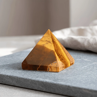 Großhandel Super Premium Heilender Tigerauge-Edelstein Lose Pyramide Kristall Hochpolierte Meditations-Pyramide zum Verkauf