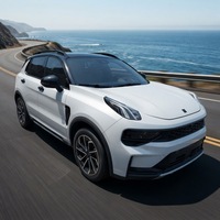 Mobil Bekas Lynk Co 2022 Produksi 01 Bensin SUV Kulit dan Kenyamanan Berkendara