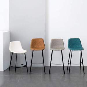 Modern Vintage Faux <b>Leather</b> <b>Bar</b> <b>Stool</b> Curved Back Matte Black Metal Legs Counter Chair for Home <b>Bar</b> Restaurant Hotel Apartment - Product Image 5