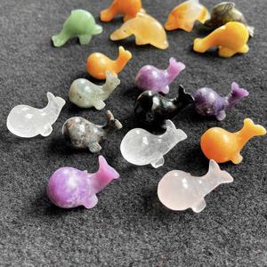 Venta al por mayor Natural tallado a mano verde Aventurina delfín cuarzo transparente ballenas para <span class=keywords><strong>la</strong></span> decoración de meditación - Product Image 1