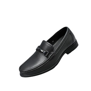 Mocassins en cuir pour hommes, bout rond, à enfiler, chaussures plates de bureau et de ville, toutes saisons, couleur unie, semelle extérieure en caoutchouc, cuir véritable - Product Image 4