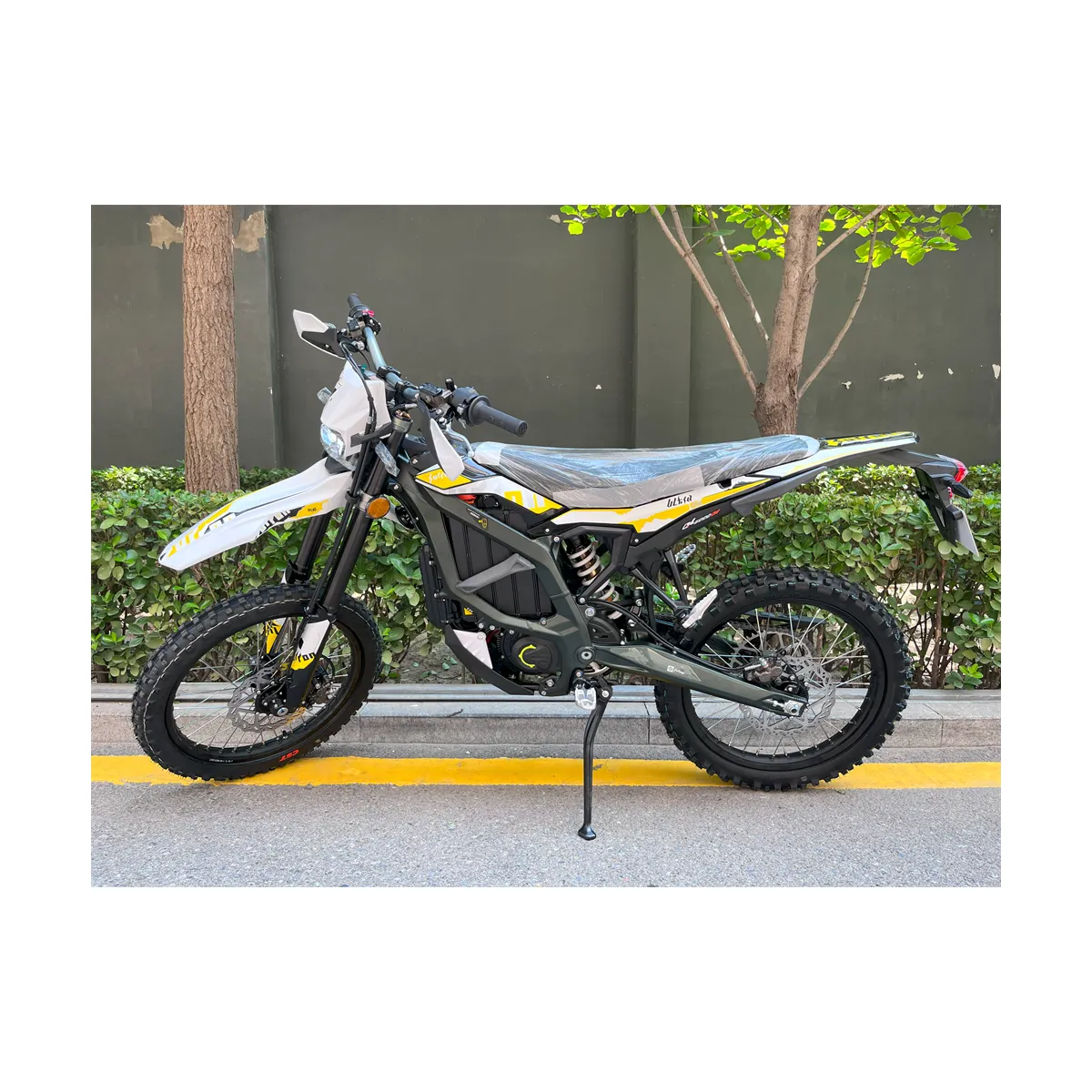Suron Ultra Bee 74v 12,5 kW 55Ah Elektromotor rad Offroad Motorrad E Fahrrad Elektro Dirt Bike