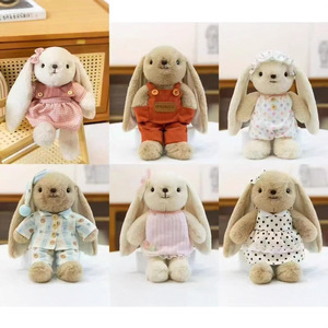 Peluches de lapins mignons en gros avec vêtements, poupées lapins de haute qualité tenant des poupées en tissu endormies - Product Image 3
