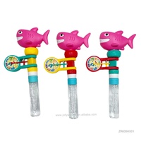 En gros, Jouet d'extérieur 2 en 1 : Tambour à bulles manuel en forme de requin et bâton à bulles musical pour l'aventure en mer