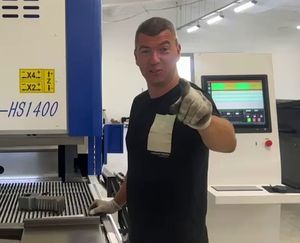 カスタムセンジャー15軸自動アルミ複合パネルベンダーPLCベアリングエンジンプレスブレーキ折り曲げ機 - Product Image 6