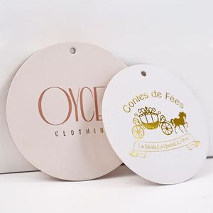 Étiquettes suspendues imprimées en feuille d'or de luxe, cartes de remerciement de haute qualité, cartes cadeaux pour vêtements et accessoires - Product Image 4