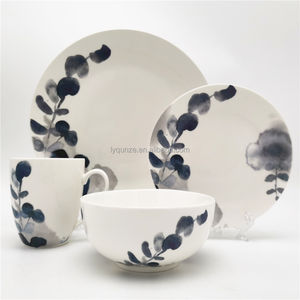 Ensemble <span class=keywords><strong>de</strong></span> <span class=keywords><strong>table</strong></span> <span class=keywords><strong>en</strong></span> céramique <span class=keywords><strong>de</strong></span> style japonais 16 pièces 20 pièces 30 pièces cadeau <span class=keywords><strong>de</strong></span> fantaisie ensemble <span class=keywords><strong>de</strong></span> <span class=keywords><strong>table</strong></span> <span class=keywords><strong>de</strong></span> Chine à bon <span class=keywords><strong>prix</strong></span> - Product Image 1