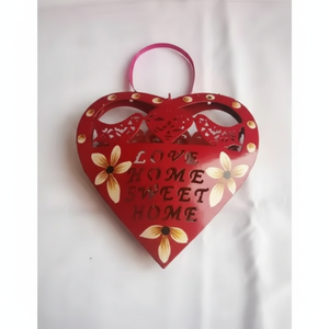 Adorno de corazón colgante de metal hecho a mano decoración navideña para el hogar - Product Image 1