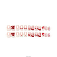 Groothandel Herbruikbare Zomerhars Hart Fruit Charm Design Korte Opzetnagels voor Valentijnsdag