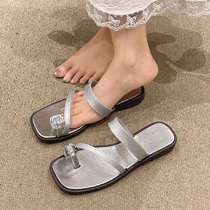 Chaussons pour homme et femme, élégants et tendance, pour l'extérieur, avec ajustement polyvalent et fonction antidérapante - Product Image 6