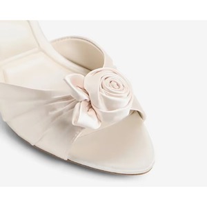 New <b>White</b> Wedding Party Shoes Fashion Elegant Pointed Toe Open Toe Slip on <b>Pumps</b> Upper with Rose Flower Thin High Heel for <b>Women</b> - Product Image 4