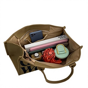 Sac fourre-tout en toile personnalisé pour femme, grande capacité, double poignée, marron avec impression de texte noir pour le sport et le shopping, impression de logo - Product Image 2