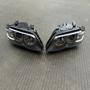 Cổ điển chất lượng cao <span class=keywords><strong>X5</strong></span> loạt E53 phía trước bên trái và bên phải Đèn pha sau đó HID thoát vị Loại tự động hỗ trợ chức năng lái cho BMW - Product Image 4