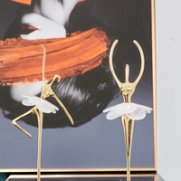 Sculpture de danseuse de ballet en métal de luxe sur base en marbre, art moderne pour la maison, le bureau, l'hôtel, fabrication OEM ODM