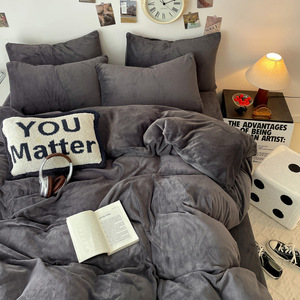 Set di Biancheria da Letto Invernale in Velluto di Latte a Doppio Strato, Tipo Lenzuolo con Angoli, 4 Pezzi e 3 Pezzi, <span class=keywords><strong>Copripiumino</strong></span> <span class=keywords><strong>Grigio</strong></span> di Alta Qualità - Product Image 4