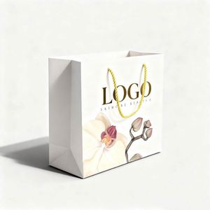 Bolsa de Embalaje de Papel de Lujo con Lámina Dorada Personalizada de Fábrica para Marcas de Zapatos, Ropa y Lencería - Product Image 1