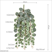 Guirlande artificielle de cœurs suspendus avec feuilles de cœurs variées pour décoration murale bohème