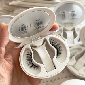 Nouveauté <span class=keywords><strong>Cils</strong></span> Magnétiques Quantiques de Haute Qualité Fabriqués à la Main en Cheveux Synthétiques Super Fins <span class=keywords><strong>Sans</strong></span> Colle <span class=keywords><strong>Sans</strong></span> <span class=keywords><strong>Eyeliner</strong></span> Livraison Rapide - Product Image 3